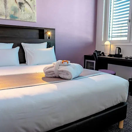 Nash Pratik Hotel-3